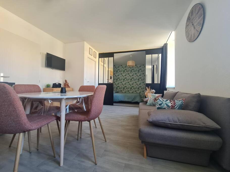 Bel Appartement Meximieux Centre Ville 2 Chambres Esterno foto